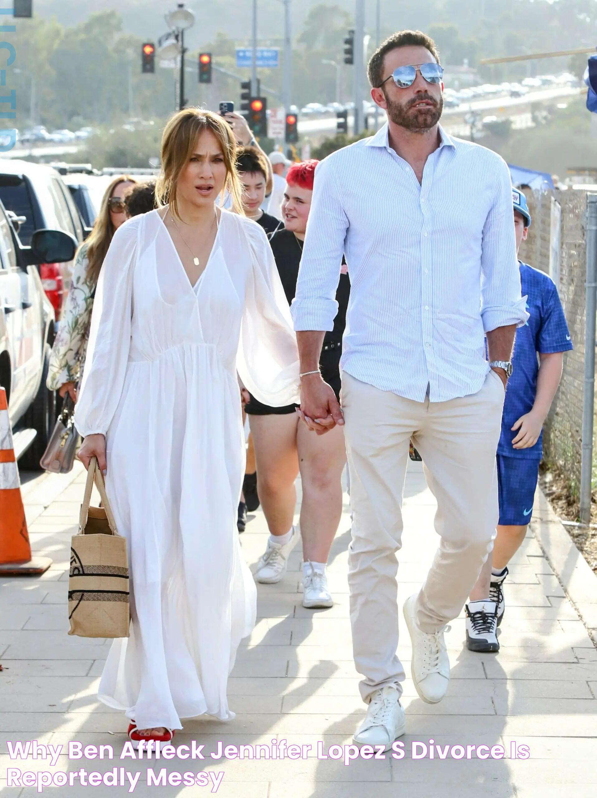 Why Ben Affleck & Jennifer Lopez’s Divorce Is Reportedly ‘Messy’