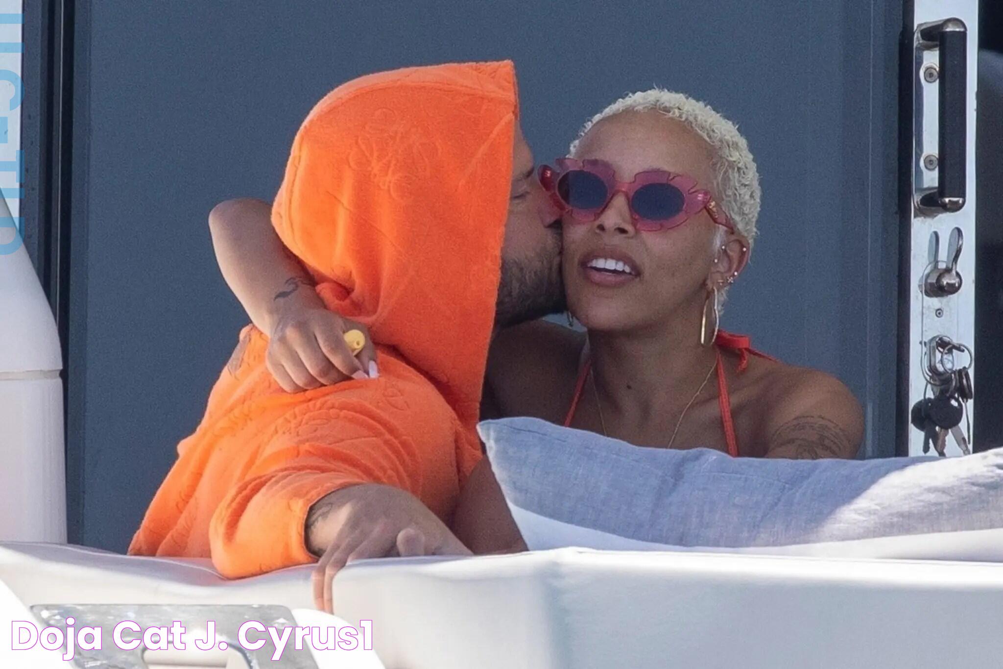 Doja Cat & J. Cyrus1